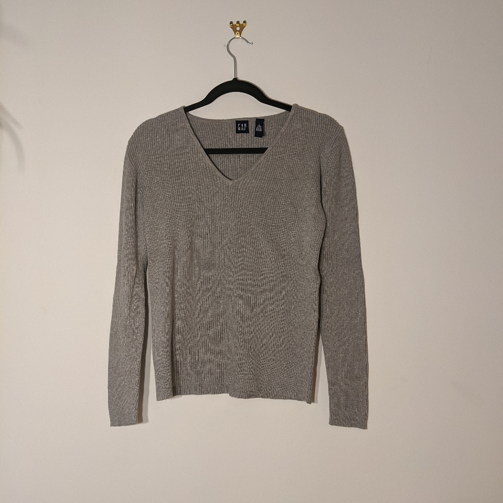 GAP Sweater